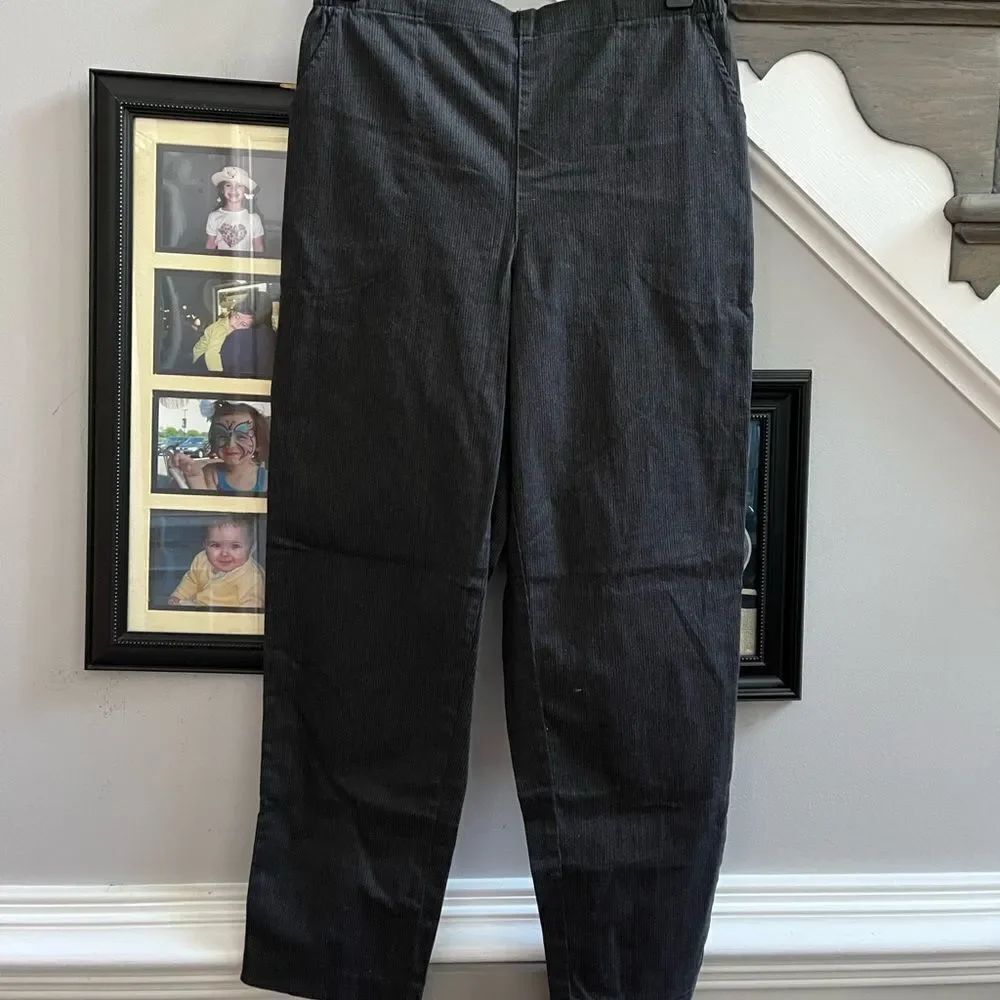 Croft & Barrow Gray Straight Mid-Rise Comfort Waist Pull On Pants sz 14P NWT
